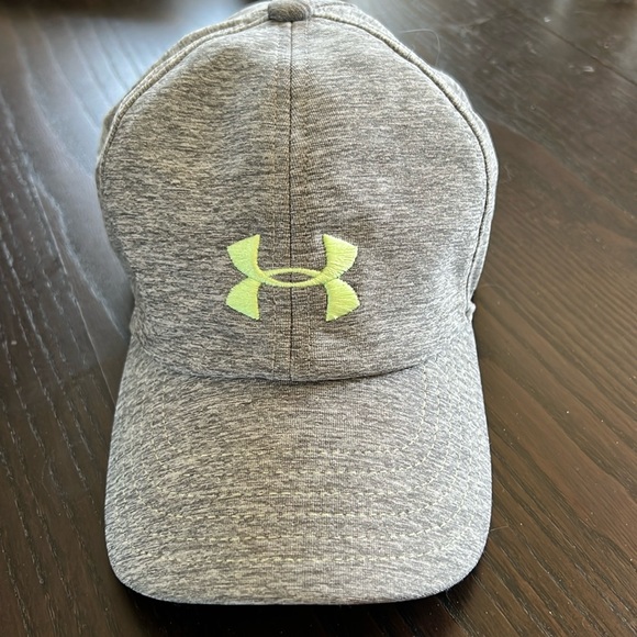 Under Armour Accessories - Under Armour athletic hat